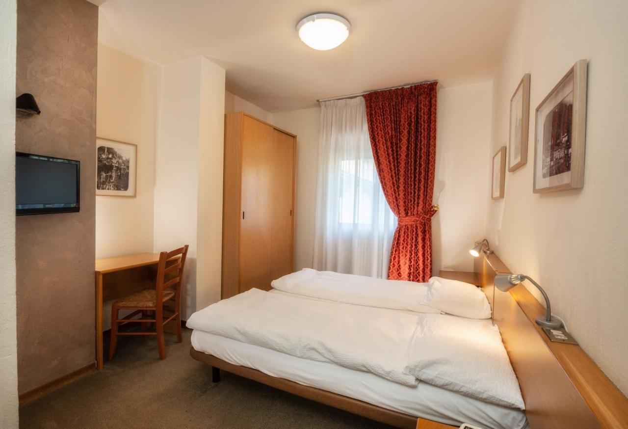 Hotel Rendez Vous シャティヨン エクステリア 写真