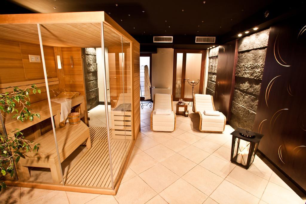 Hotel Rendez Vous シャティヨン エクステリア 写真