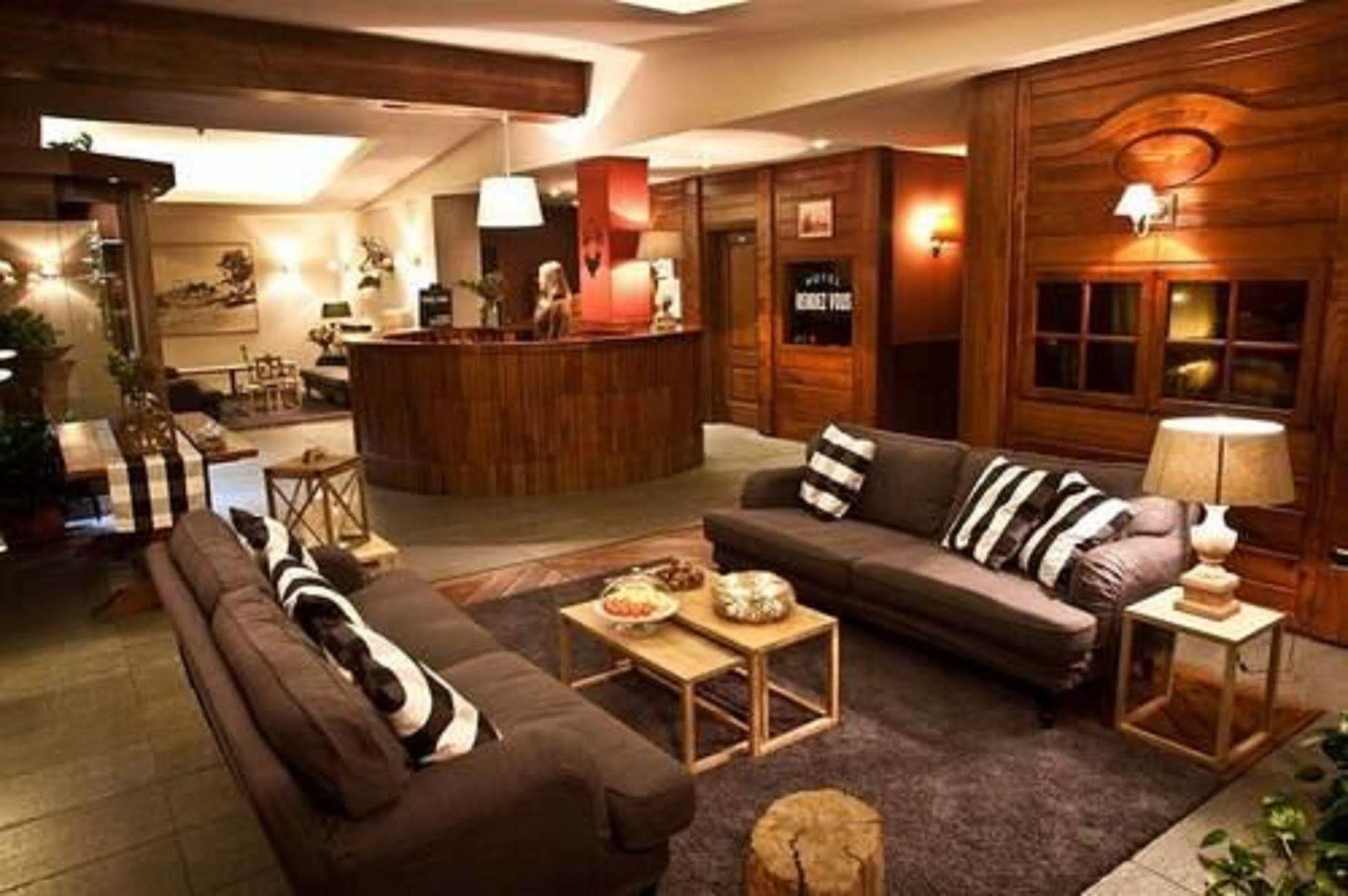 Hotel Rendez Vous シャティヨン エクステリア 写真